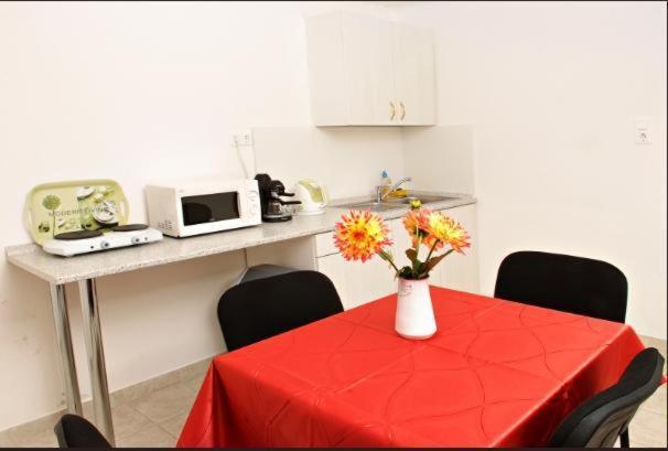 Liszt Apartman Pecs Room photo